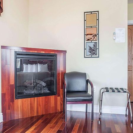 Quality Hotel Fallsview Cascade Καταρράκτες του Νιαγάρα Εξωτερικό φωτογραφία