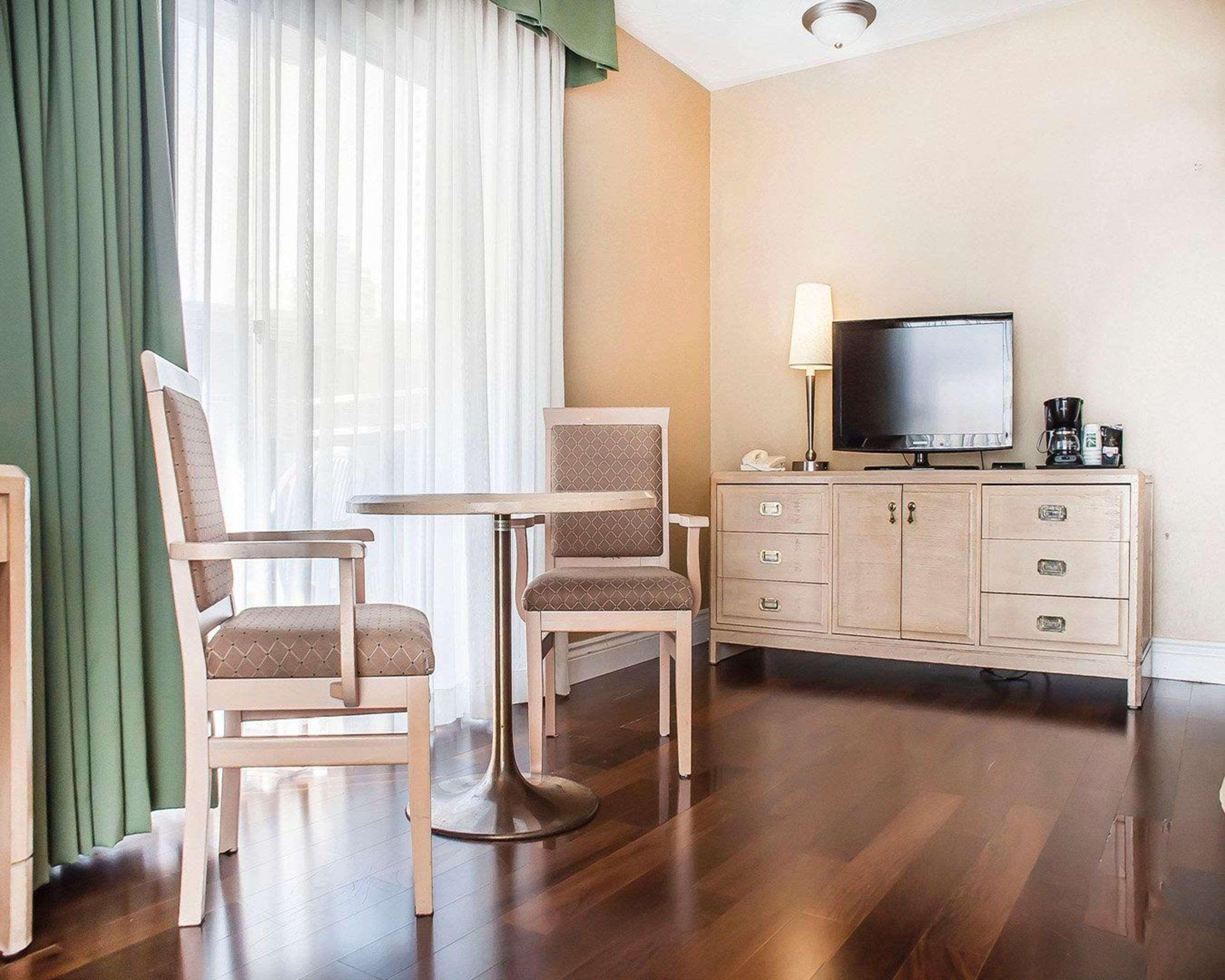 Quality Hotel Fallsview Cascade Καταρράκτες του Νιαγάρα Εξωτερικό φωτογραφία